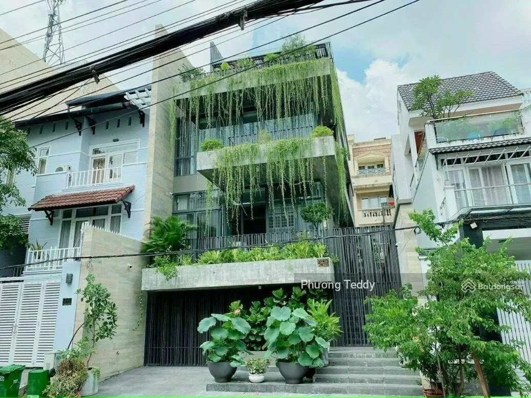 Siêu rẻ! Bán nhà ngay MT Nguyễn Bá Huân, Thảo Điền (8 x 22m, 4 tầng, HĐT 120 tr/th), giá 36.5 tỷ