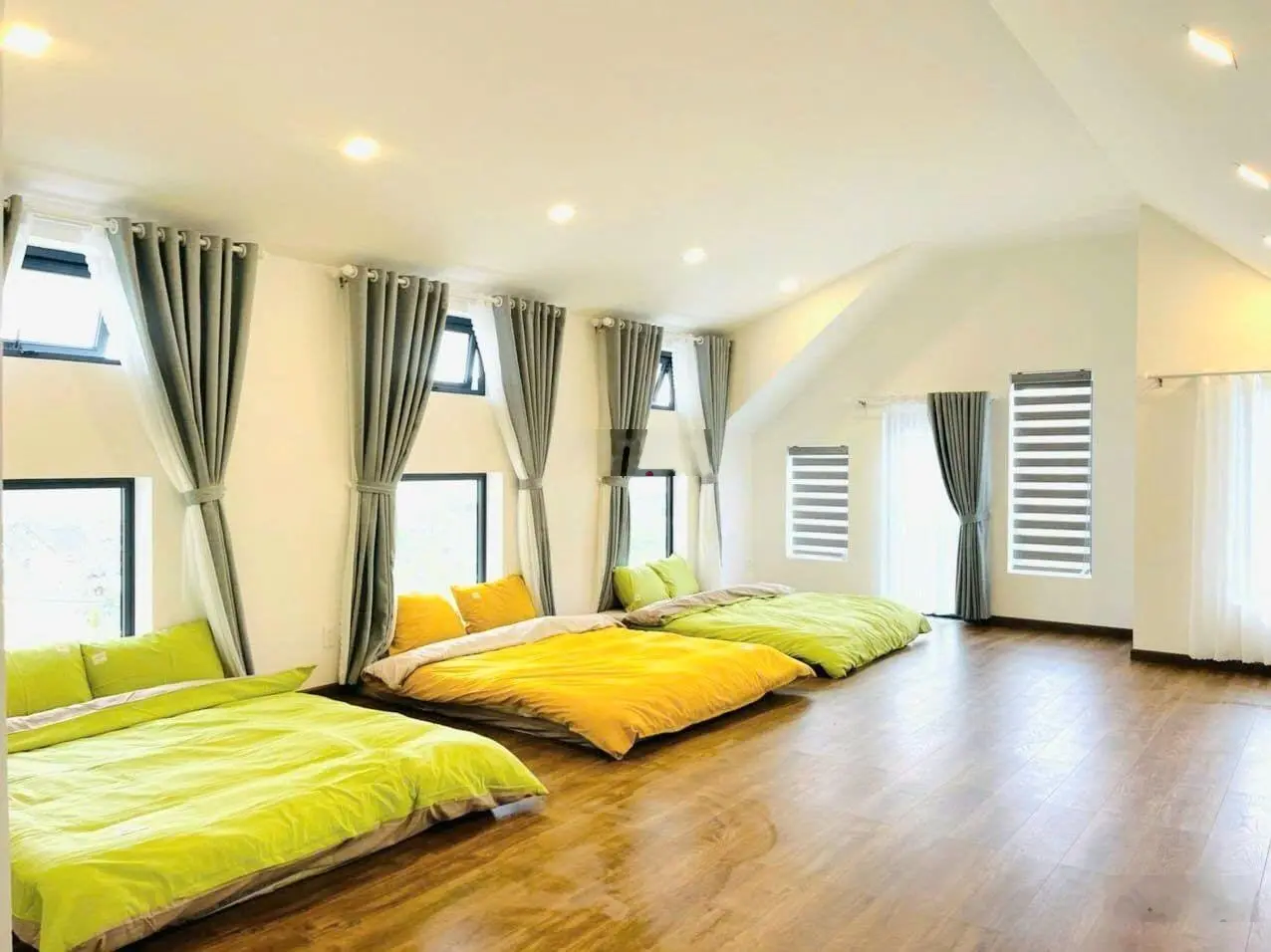 Bán villa view đẹp ngay khu An Sơn - cách trung tâm chỉ 2km - 212.2m2