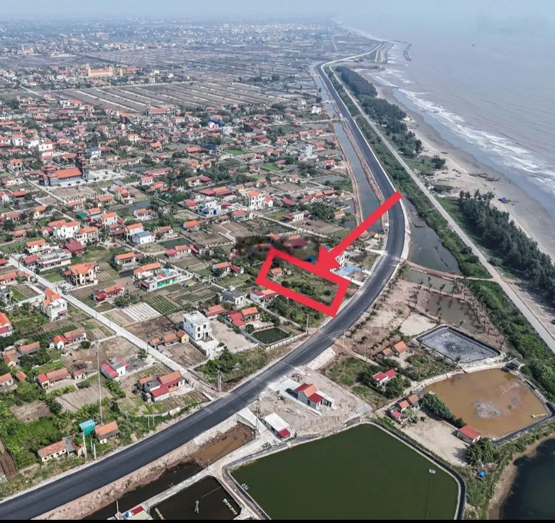 chị gái cần bán mảnh đất sát ĐÔ THỊ BIỂN nghỉ dưỡng để mua trung cư diện tích 85m2 mặt tiền hơn 5m