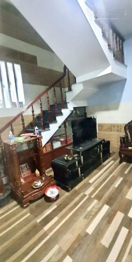 Bán nhà mặt tiền chợ Linh Xuân Thủ Đức - Ngang 5.8m - 188m2 2 tầng 4PN - sổ hồng riêng - 70tr/m2