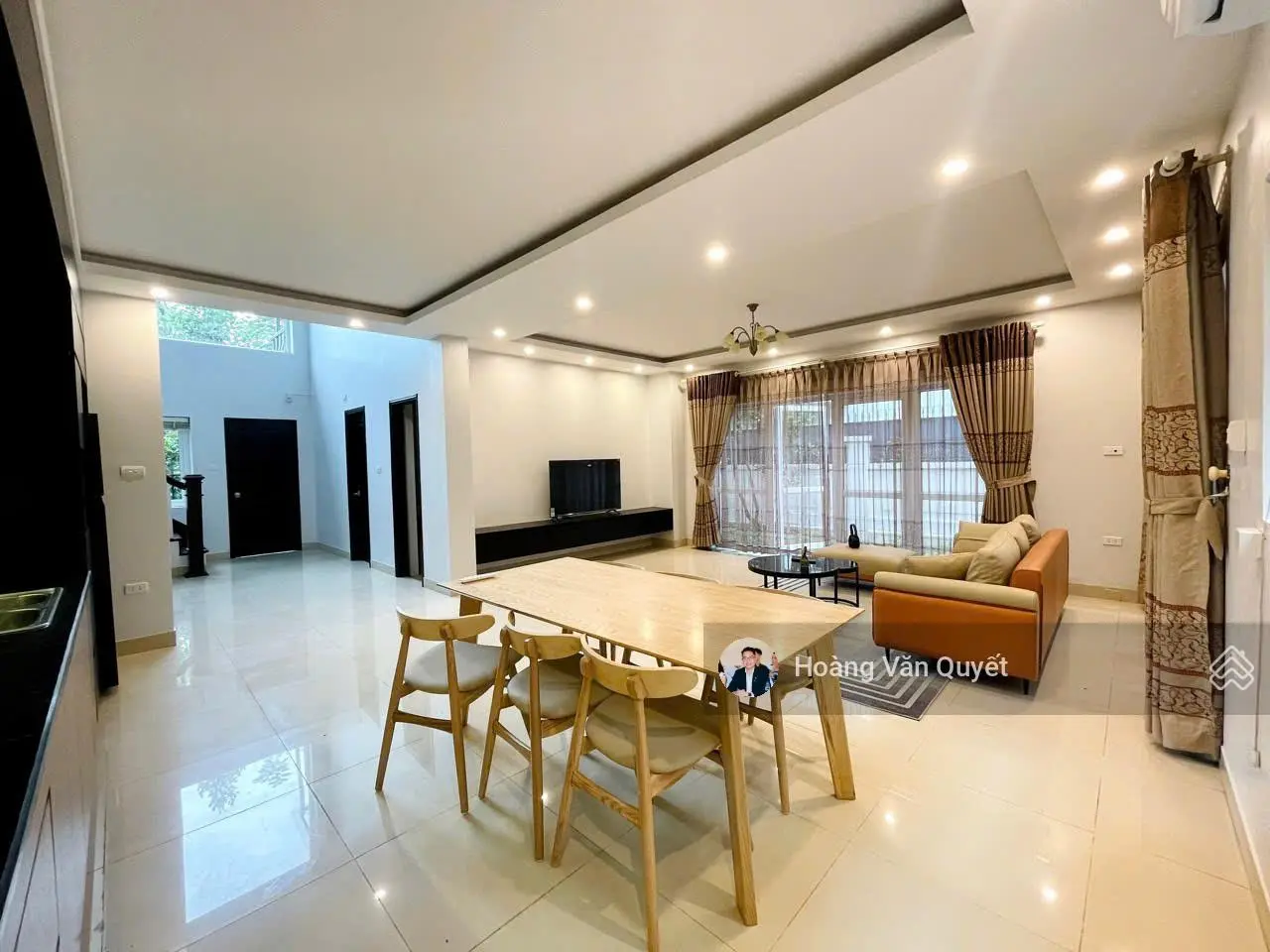 Bán biệt thự đã hoàn thiện 223m2 view công viên đường 15,5m giá nhỉnh 17 tỷ. Liên hệ 0962202555