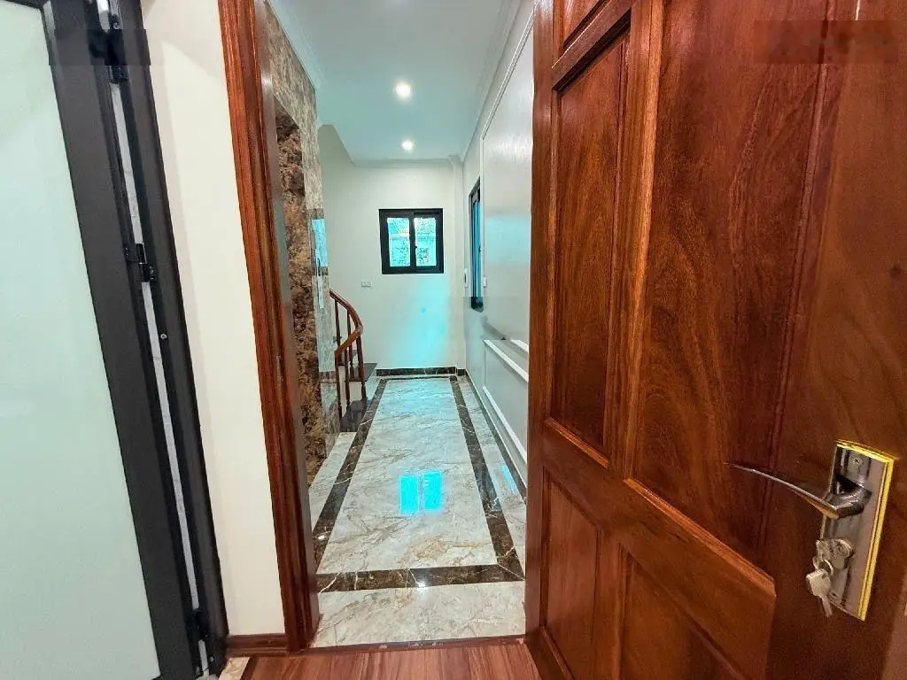 Bán nhà Ngô Thì Sỹ 36m2, 5 tầng mặt tiền 3.7m, 10.5 tỷ