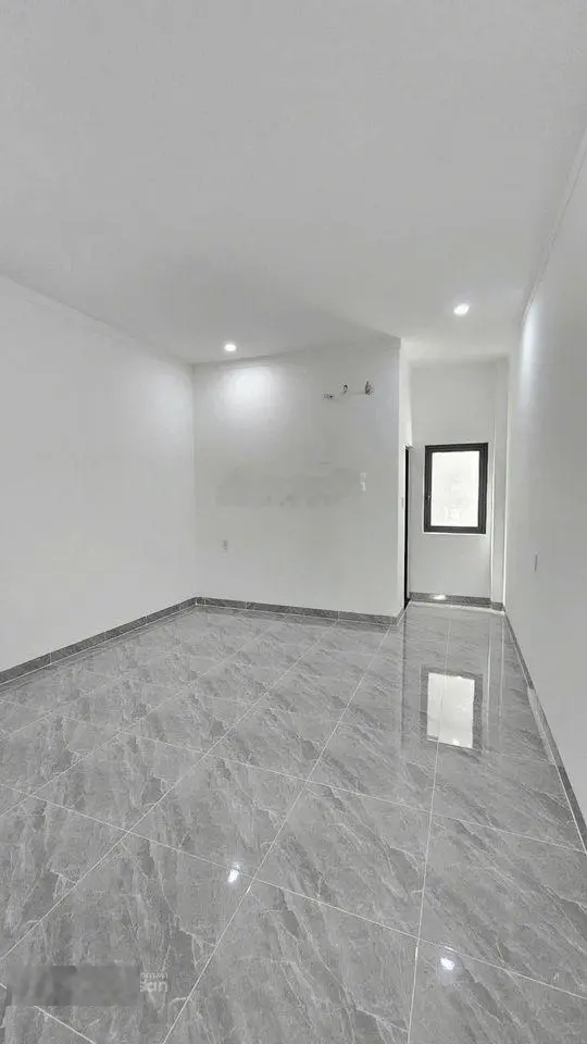 Bán gấp nhà vừa xây xong giá thương lượng 2 tỷ 750 ở Thuận Giao