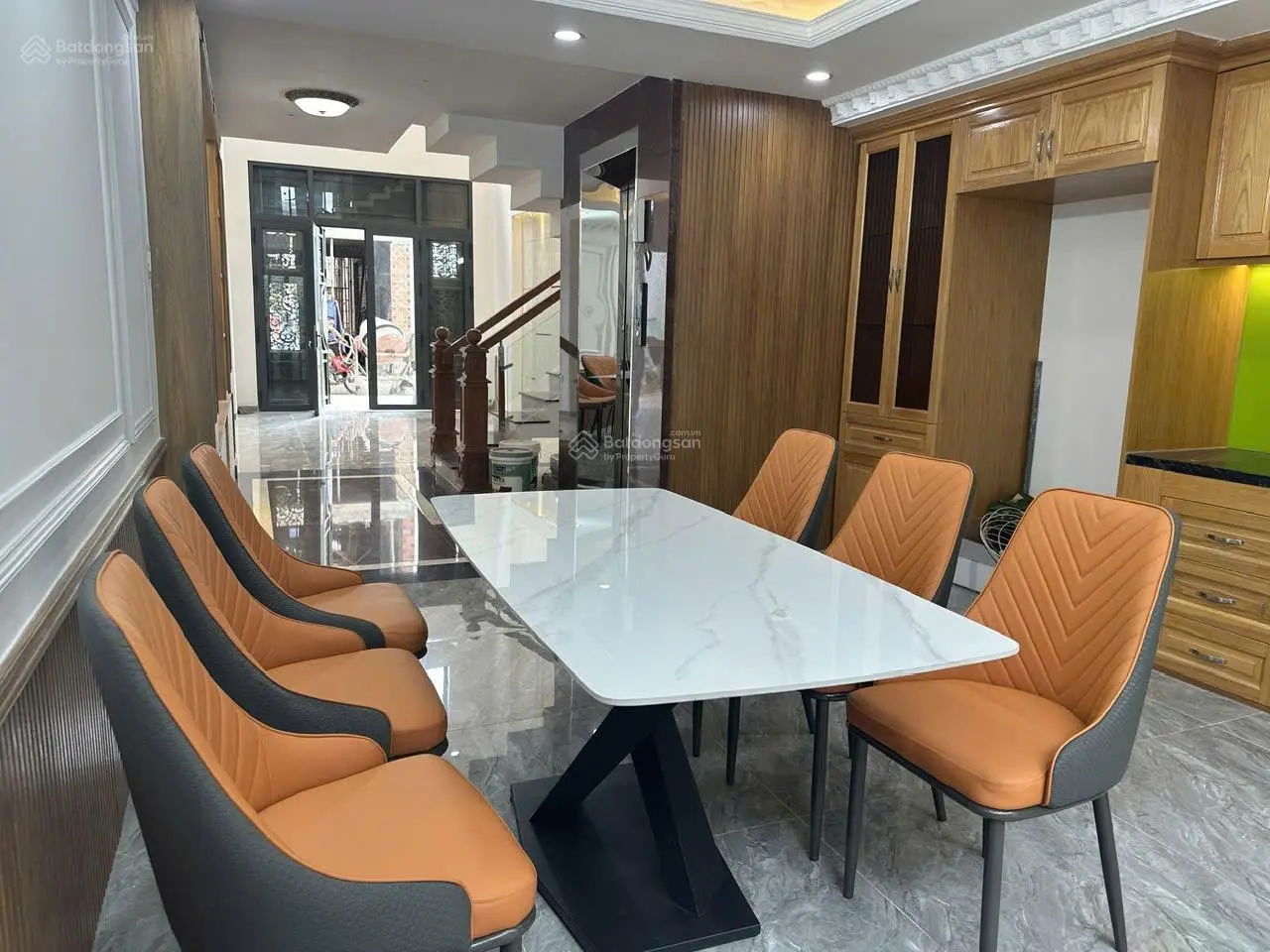Bán nhà Bình Tân giáp tân phú - hẻm xe hơi - hỗ trợ vay bank - nhỉnh 3 tỷ đến 4 tỷ