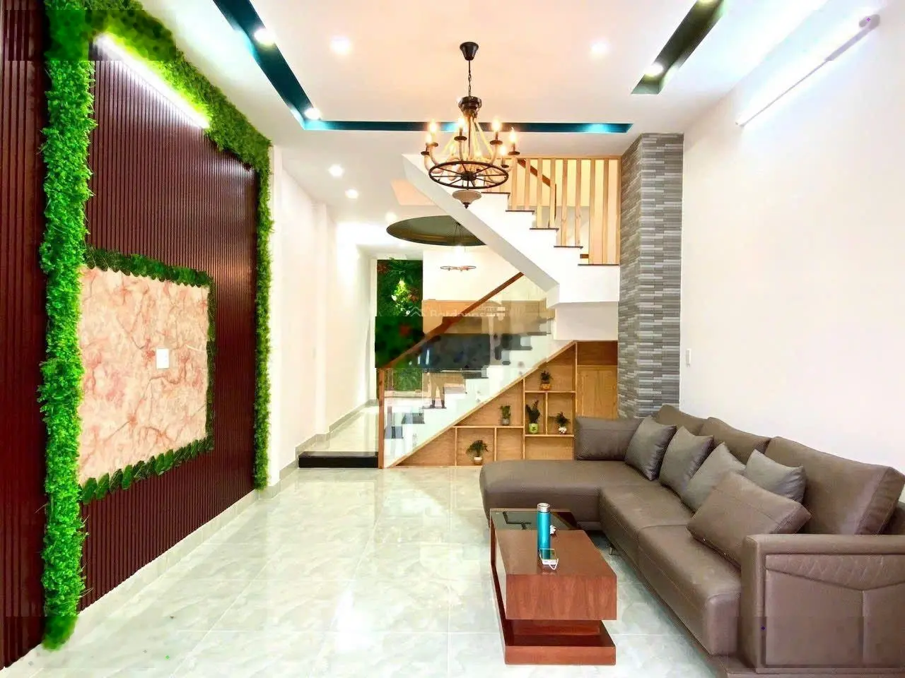 Nhà mới 3T 4PN DTSD 145m2, 5,27 tỷ, Lò Lu, Trường Thạnh, Q9, HCM, giá ưu đãi trong tháng 5