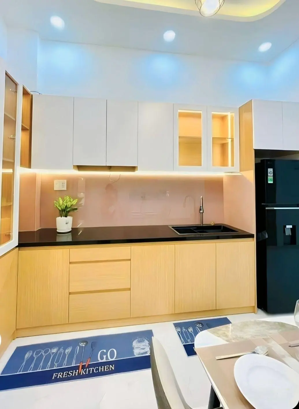 Nhà nhỉnh 1 tỷ - 3 tầng - sát Quận 5 - SHR - hoàn công đủ - không quy hoạch