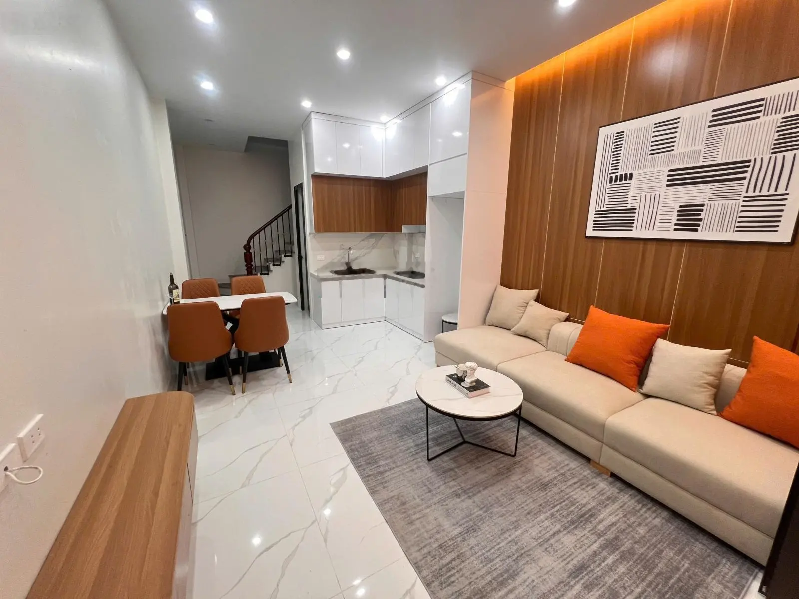Cơ hội hiếm có! Bán nhà 4T, 45m2, 4PN, ô tô đỗ cửa Phố Đại An Trần Phú, Văn Quán
