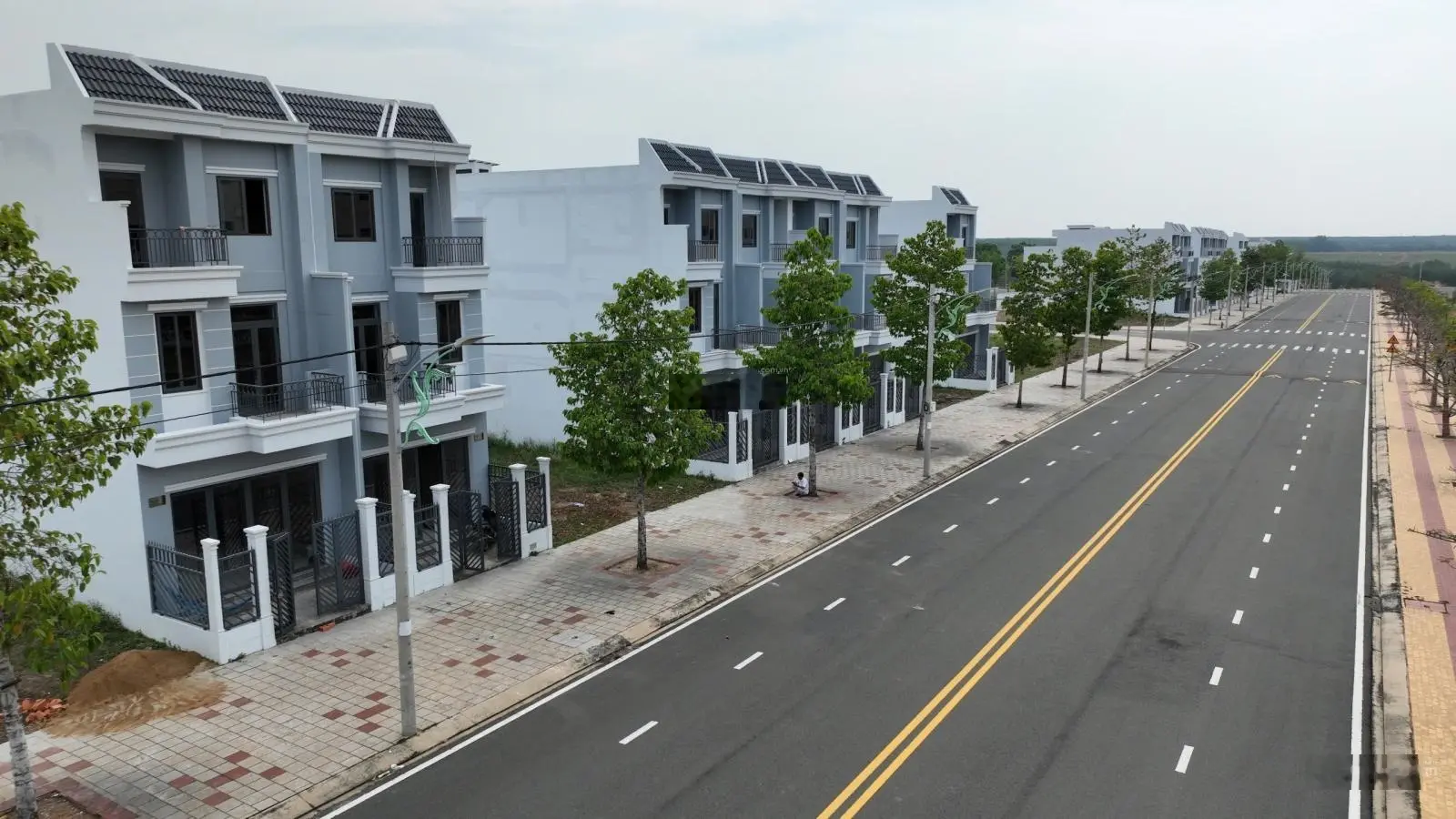 Golden Mile dãy nhà shophouse hoàn thiện pháp lý, chính sách ưu đãi, nằm đối diện KCN Đồng Xoài III