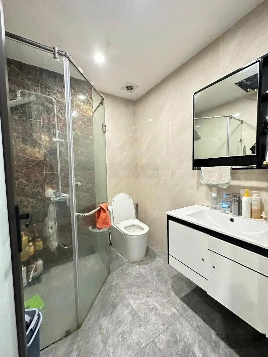 Bán nhà Bùi Xương Trạch, Ngõ Thông Ô tô 34 m ,6 tầng . Nhà mới xây chỉ việc ở