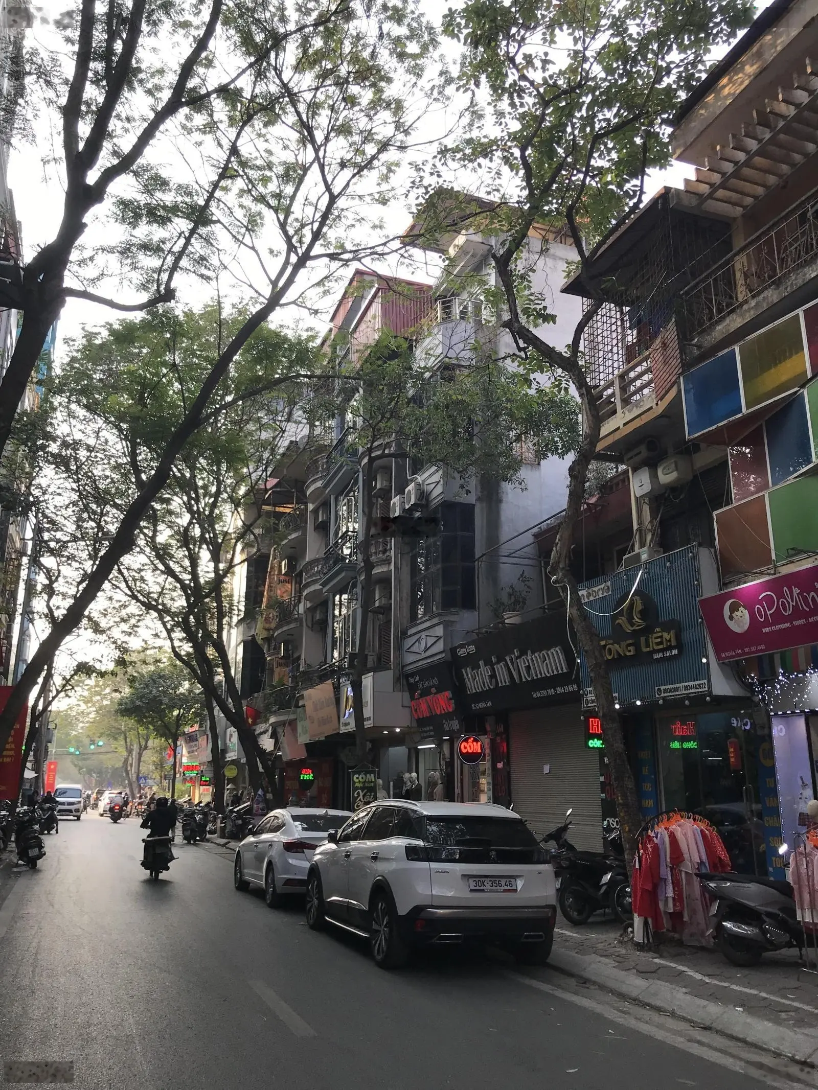Víp-chỉ 36tỷ hơn - bán nhà mặt phố Nghĩa Tân, Cầu Giấy - 2mặt tiền ôtô-vỉa hè - 78m - mặt tiền rộng