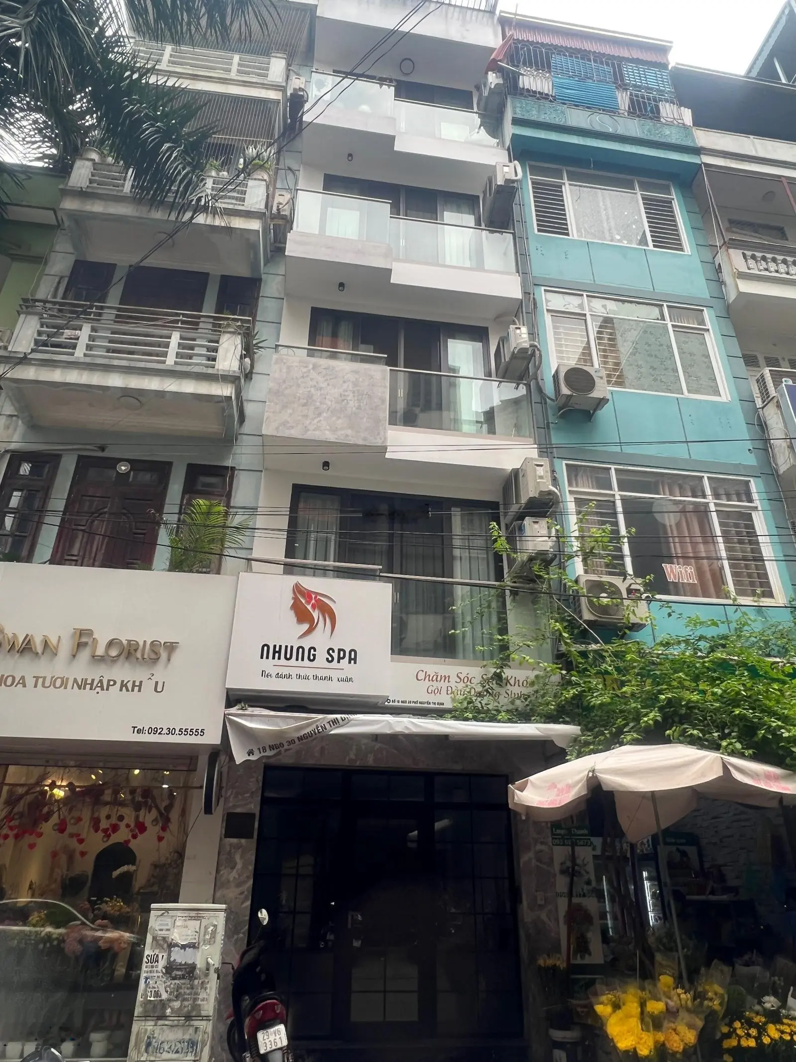 Phố vip! Hoàng Quốc Việt, Phân Lô, ô tô tránh, thang máy, kinh doanh, ở tuyệt vời, 65m2*5T
