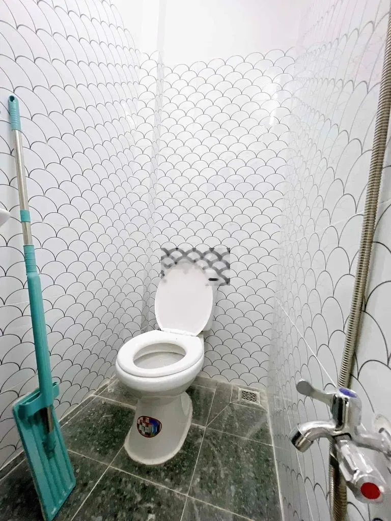 Nhà 1 Lầu Đẹp- 5x 10m2 Ngay QL50 Tân Kim, Tặng Nội Thất Sổ Hồng Riêng