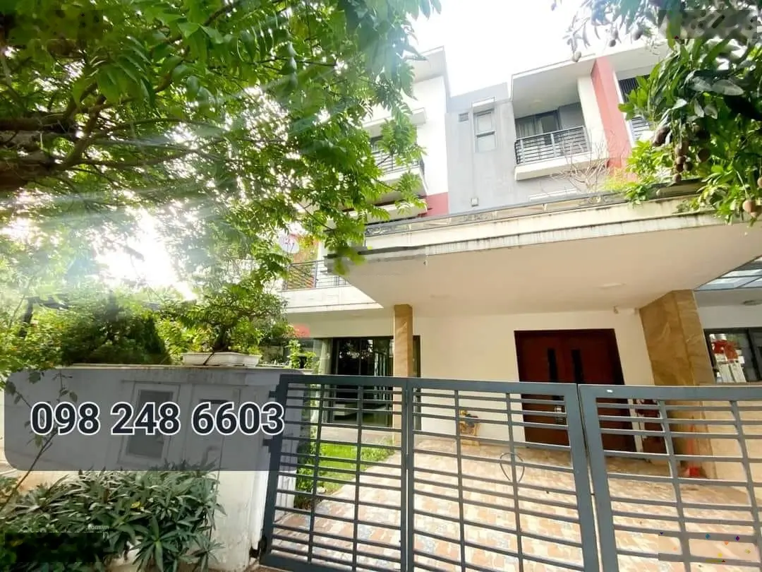 Chính chủ bán căn liền kề đầu hồi 250m2 Botanic Gamuda nguyên bản CĐT giá chỉ 180tr/m2 0904 744 ***