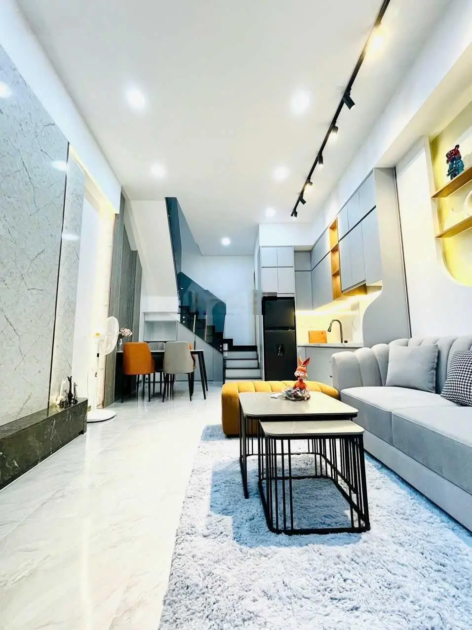 Siêu phẩm đẹp lung linh Xô Viết Nghệ Tĩnh, 2 tầng, hẻm xe hơi, 4.670 tỷ