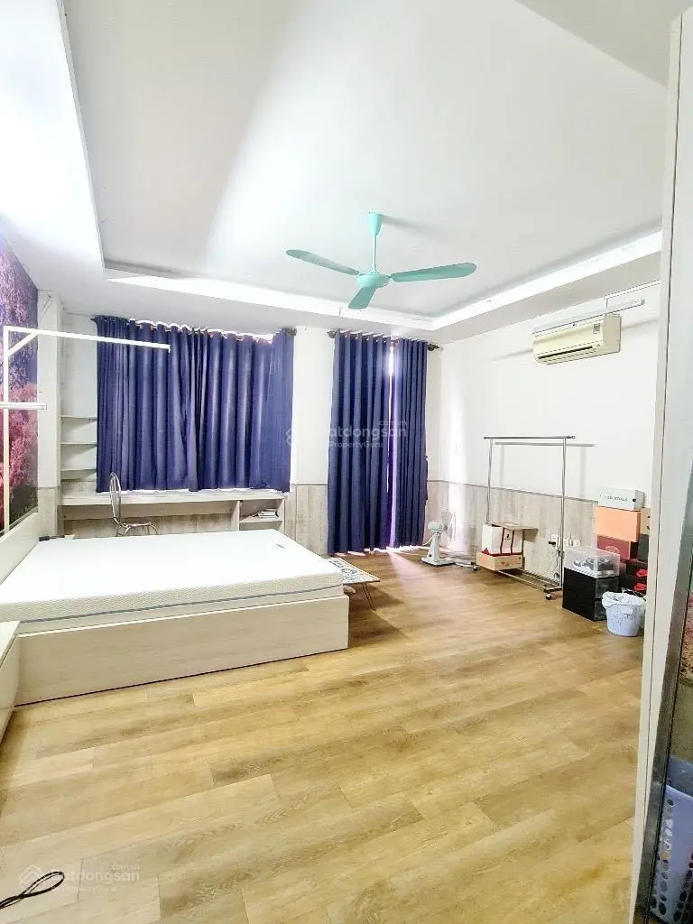 Bán gấp nhà 4 tầng MT KDC Phạm Thế Hiển, đường 12m, DT 120m2, tặng full NT, HC đủ, chỉ 7.99 tỷ