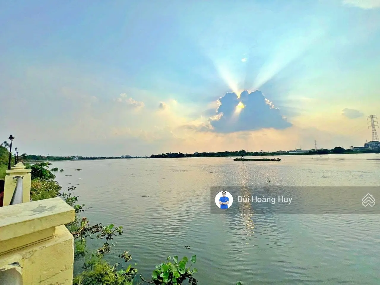 Nhà mới xây ven sông Sài Gòn, ngay Vạn Phúc City - Quốc Lộ 13, Tp. Thủ Đức, sổ riêng, đường 12m