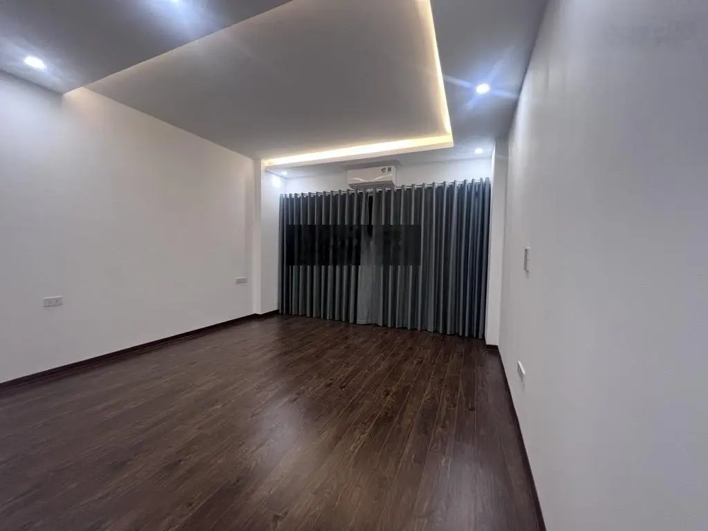 Nhà 6 tầng ô tô tránh - ngõ thông - kinh doanh - thang máy - full nội thất - tương lai cực sáng