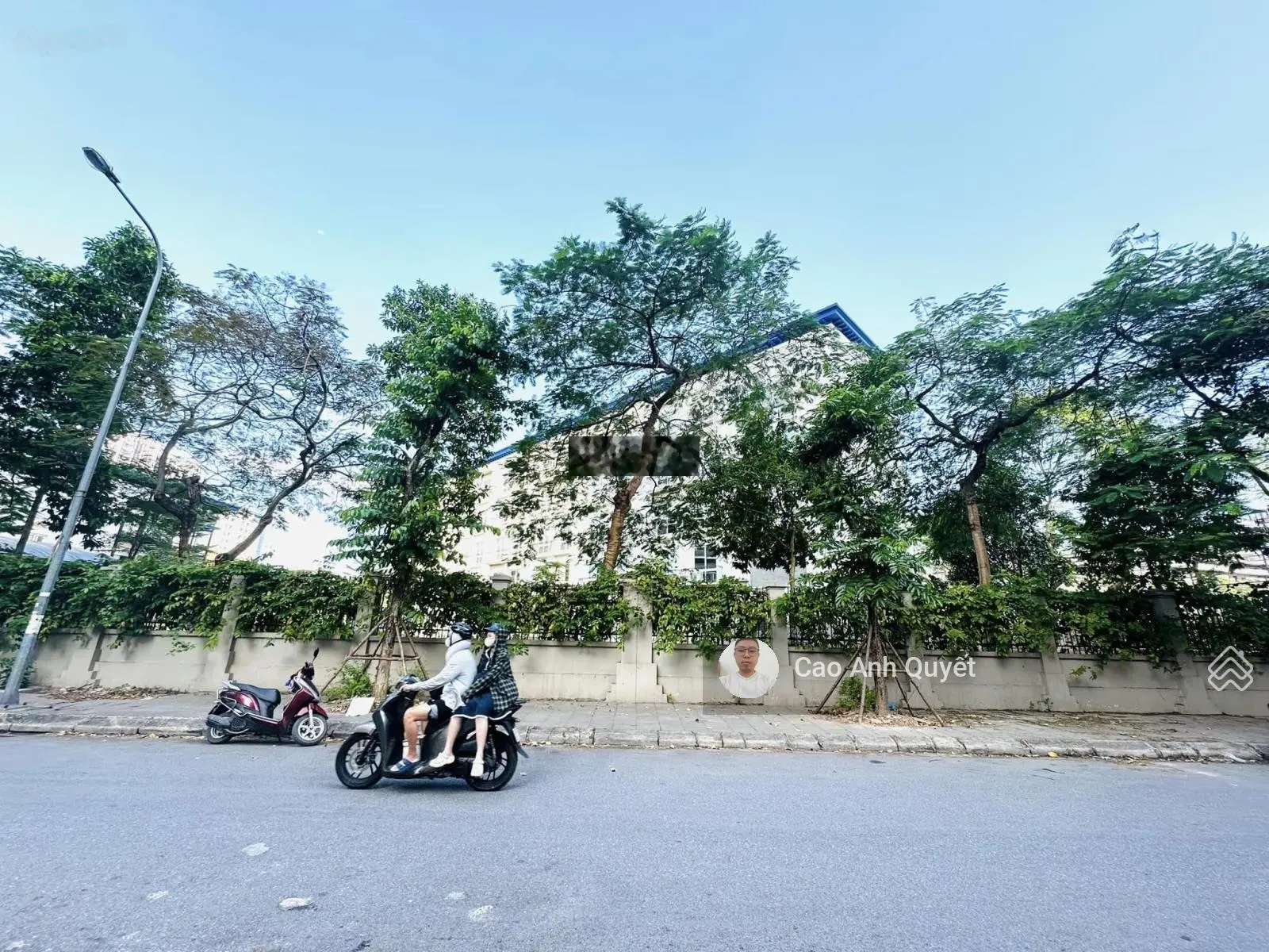 Bán đất 321m2 mặt phố MT 25m vỉa hè Quận Cầu Giấy 125 tỷ Trần Kim Xuyến