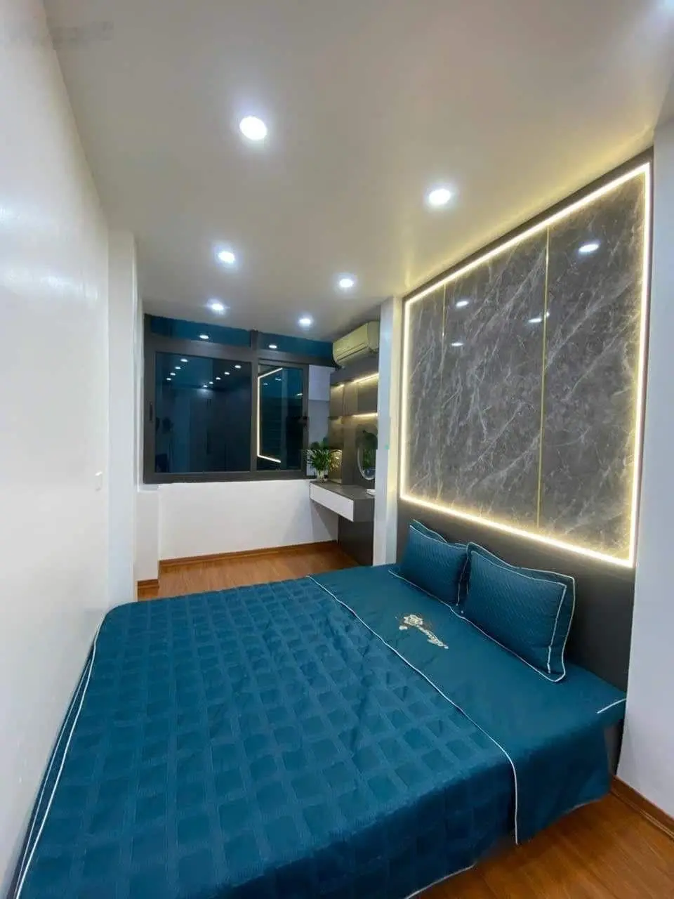 Bán Nhà Siêu Hiếm Hoàng Hoa Thám.Ba Gác Đỗ Trước Cửa.Full Đồ.DT 38m2,x4TxMT 4M.Giá 6,5Tỷ.