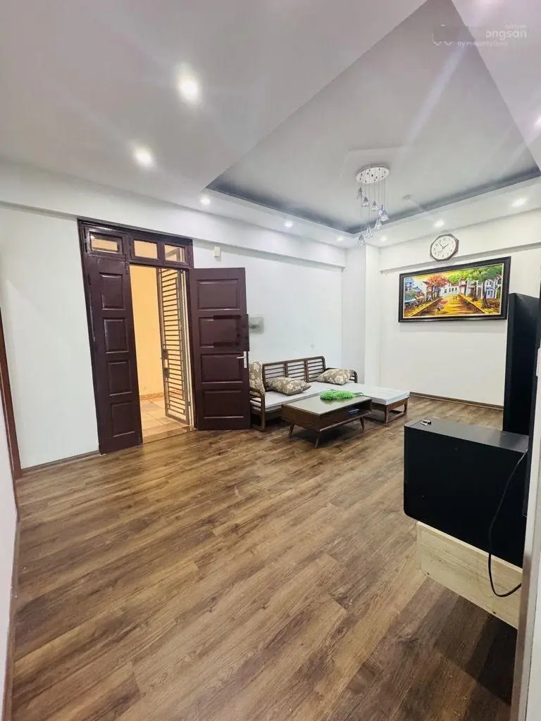 Bán nhà riêng Lạc Long Quân, Xuân La, Tây Hồ. Vị trí Hot. 3 bước chân ra Hồ Tây. DT 46,8m2. 8,7 tỷ