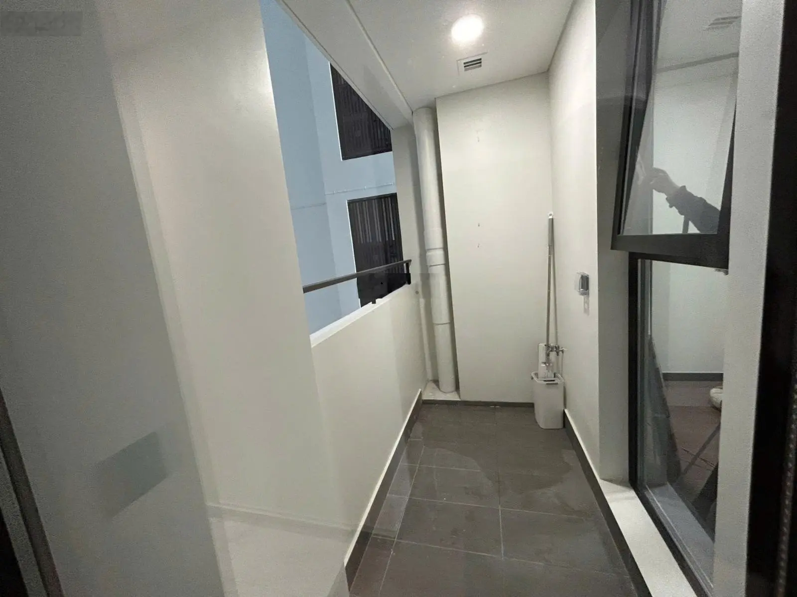 Bán căn hộ 2 PN Chung Cư Heritage Westlake, 677 Lạc Long Quân, Tây Hồ, Hà Nội LH 0973 013 ***