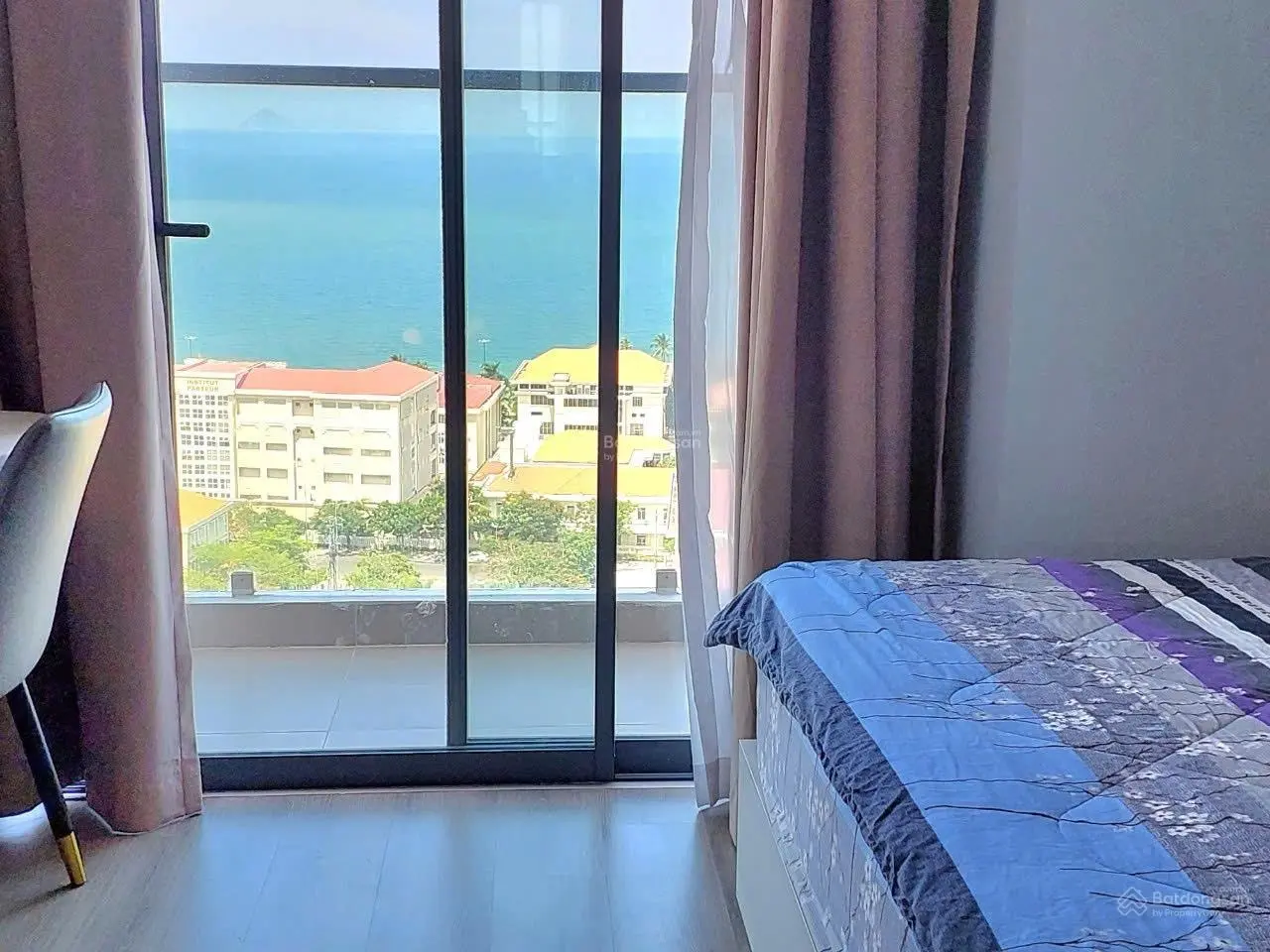 BÁN CĂN HỘ VIEW CHÍNH BIỂN ĐẸP MÊ HỒN 02PN 02WC 76,5M2 TẠI MARINA SUITES NHA TRANG GIÁ 3,3 TỶ