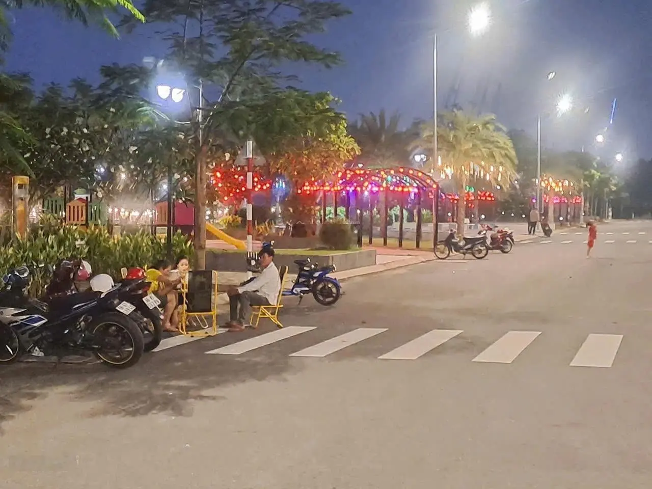 Siêu phẩm view sông sở hữu nhà phố ngay trung tâm bến lức - chỉ 2,6 tỷ, nhận nhà ở shr