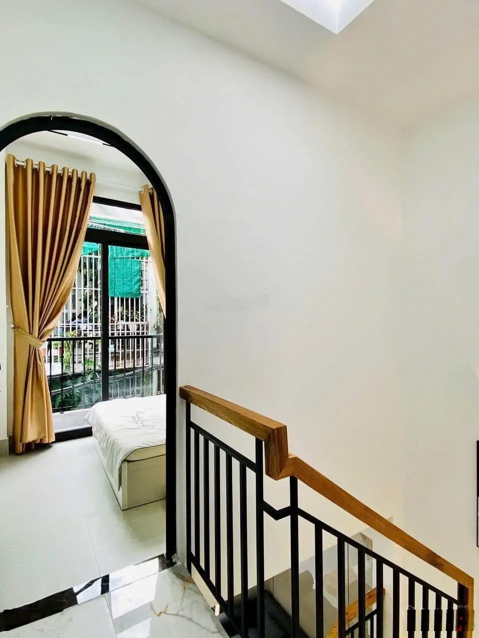 Chủ ngộp cuối năm cần ra gấp căn nhà đường Hoàng Diệu, Quận 4 - 44m2/ SHR - Giá chỉ 3 tỷ 200.