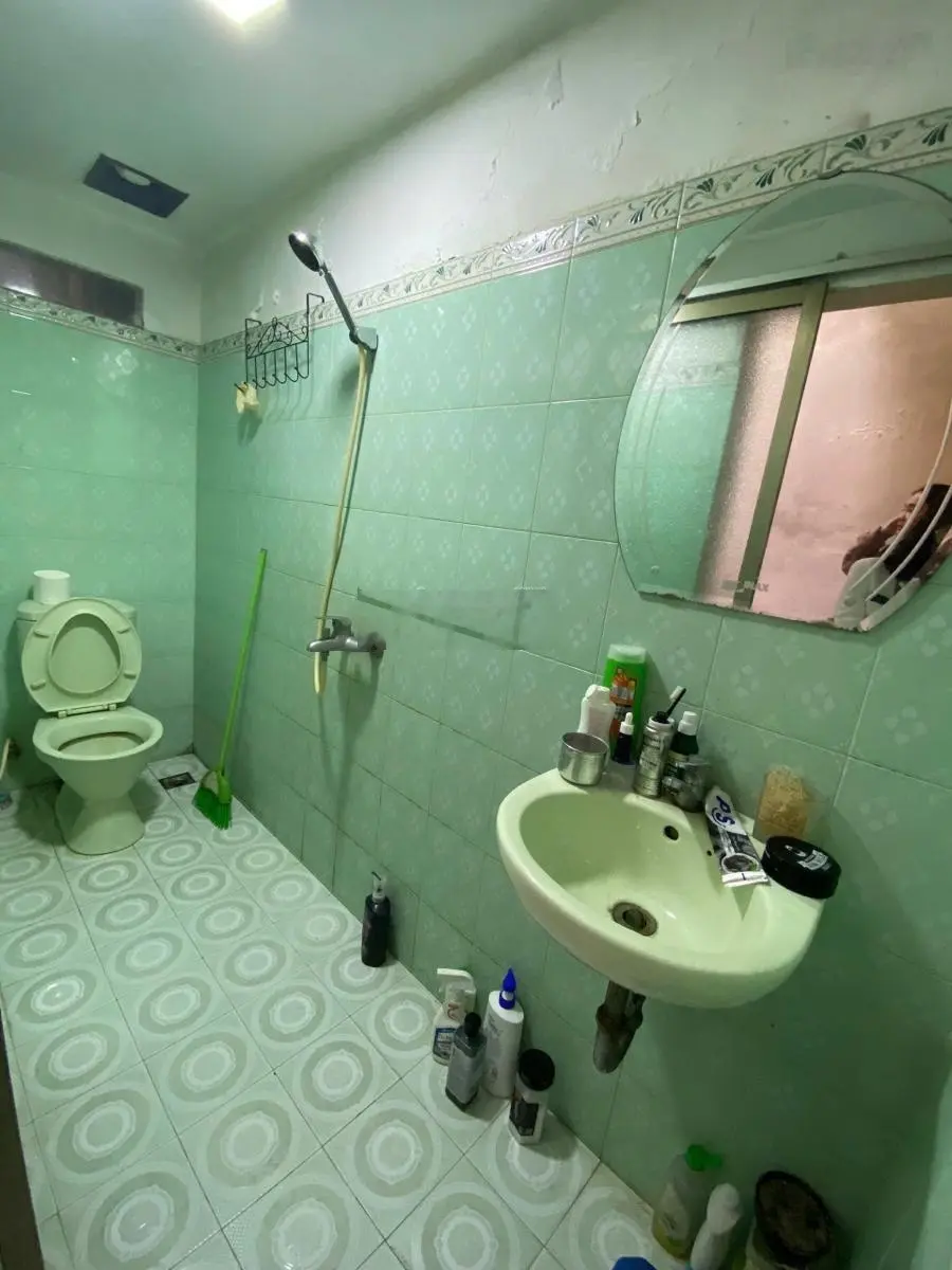 Bán nhà Ngõ 63 trần quốc vượng Cầu Giấy.30m x 5 tầng. Mặt tiền.3m. Giá = 6.35 tỷ