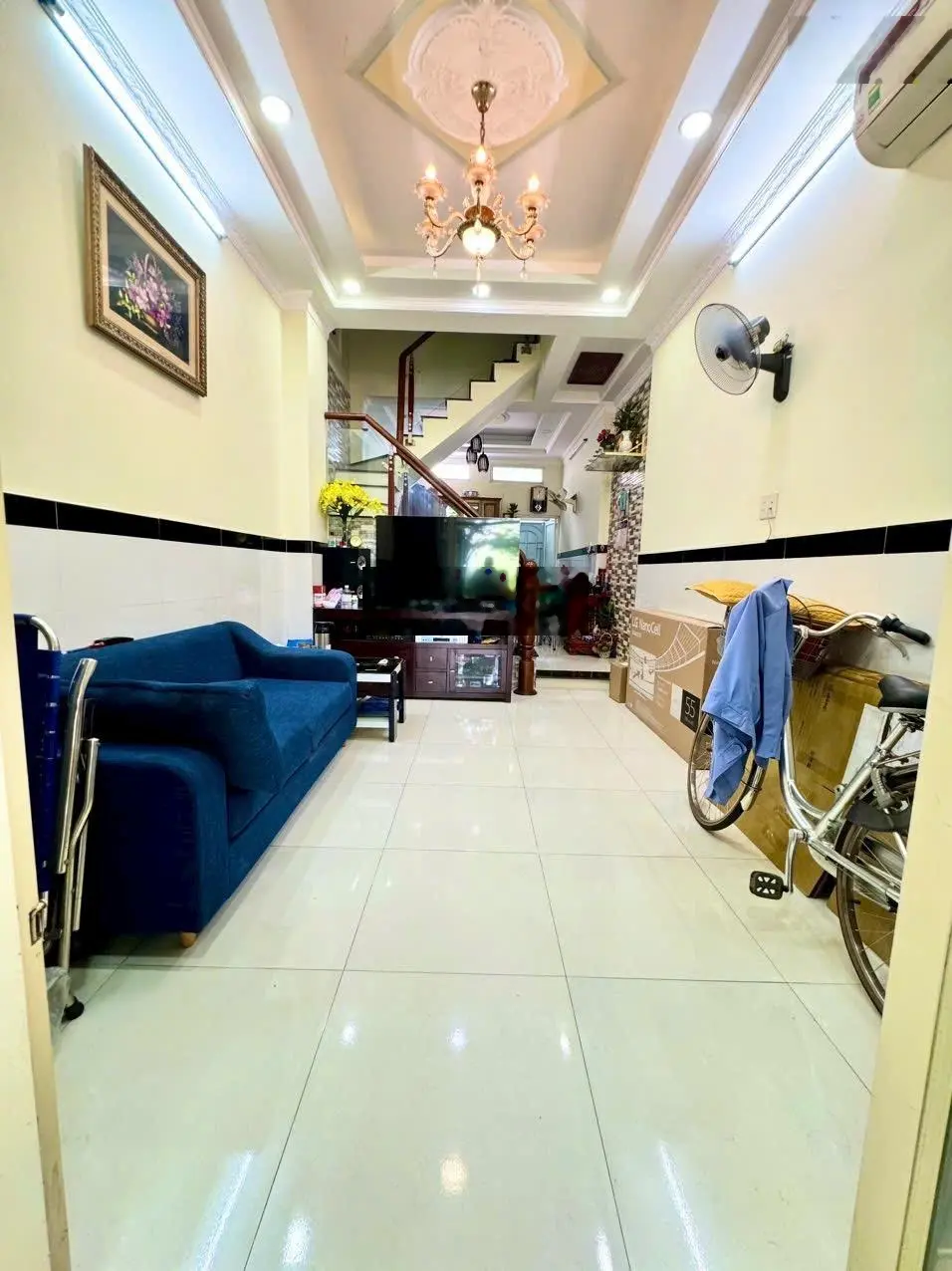 Cắt lỗ bán giá gốc! Nhà 56m2 Giá 2 tỷ 188 Phan Văn Trị, Bình Thạnh, HXH, SHR