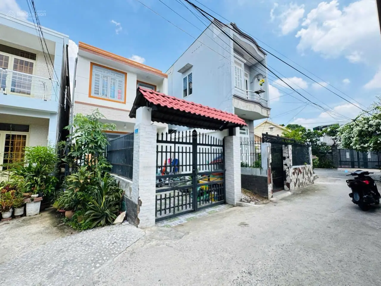 Bán nhà Kha Vạn Cân - Chợ Thủ Đức - 68M2 - Nhà 2 Tầng - Hẻm Ô Tô Thông - Ô Tô Đậu Trong Nhà