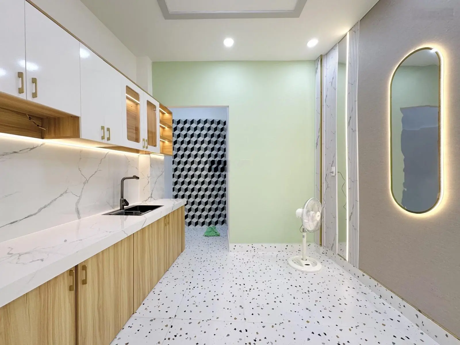 CỰC HIẾM!!!!!! Bán nhà đẹp tặng full nội thất, đường Phan Văn Trị, phường 14, Bình Thạnh.