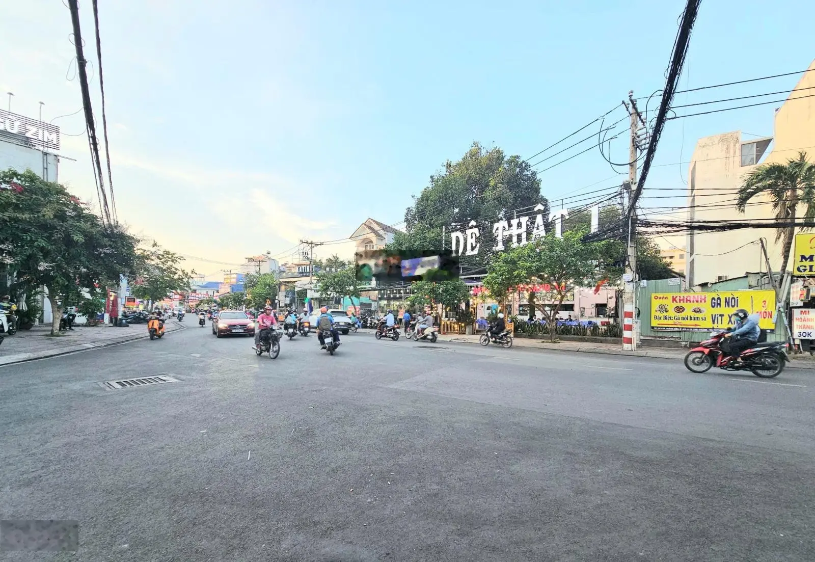 Gấp bán siêu phẩm 6 tầng ngay MT tại Linh Chiểu, Thủ Đức
