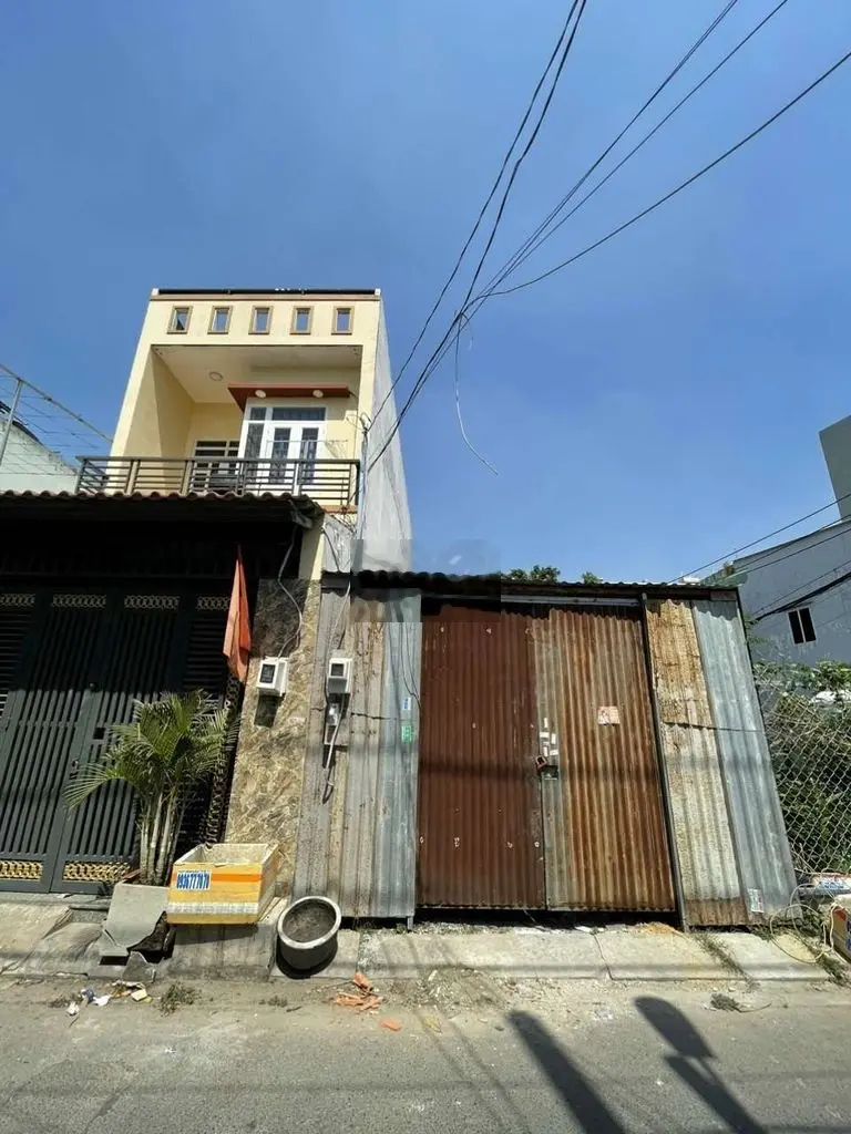 BÁN GẤP LÔ ĐẤT MẶT TIỀN HỖ TRỢ XÂY DỰNG - BHH B, BÌNH TÂN