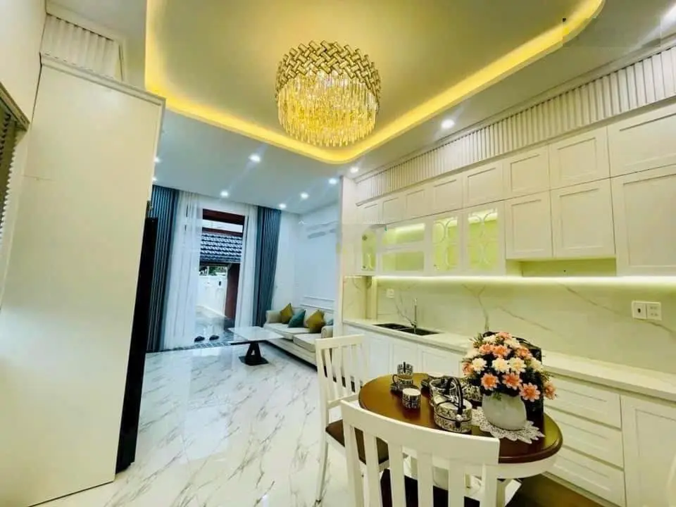 Bán nhà 2 tầng full nội thất đường sử hy nhan- thuỷ xuân gần lăng tự đức giá cực tốt