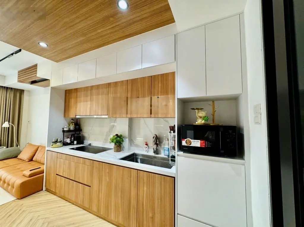 Bán nhà ngõ 32 An Dương - ô tô tránh, 6 tầng thang máy, nội thất sang trọng, 40m2, giá 12.5 tỷ