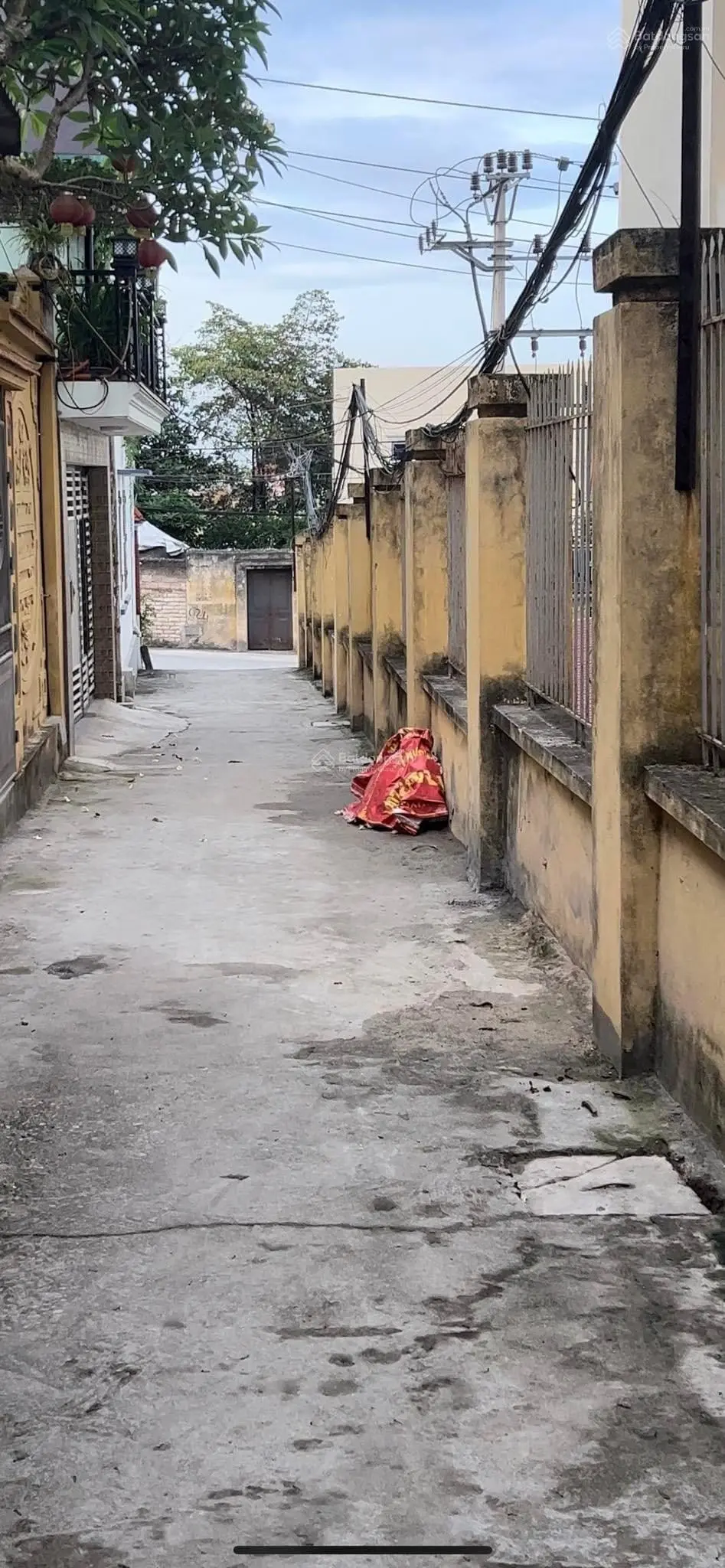 Bán lô đất thổ cư Đáp Cầu, đường ô tô, đối diện trường học giá rẻ