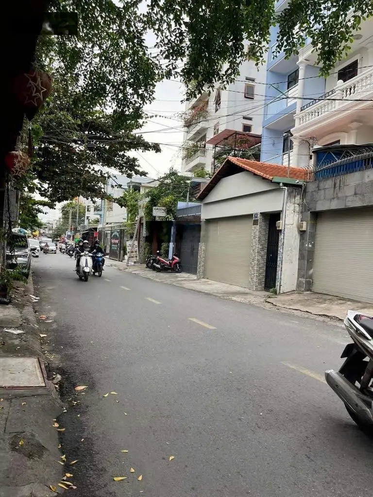 BIỆT THỰ NGAY MẶT TIỀN TRUNG TÂM BÌNH THẠNH, GẦN ỦY BAN QUẬN , DT 420M2 ( 14*30) ,4 TẦNG _ 75 TỶ