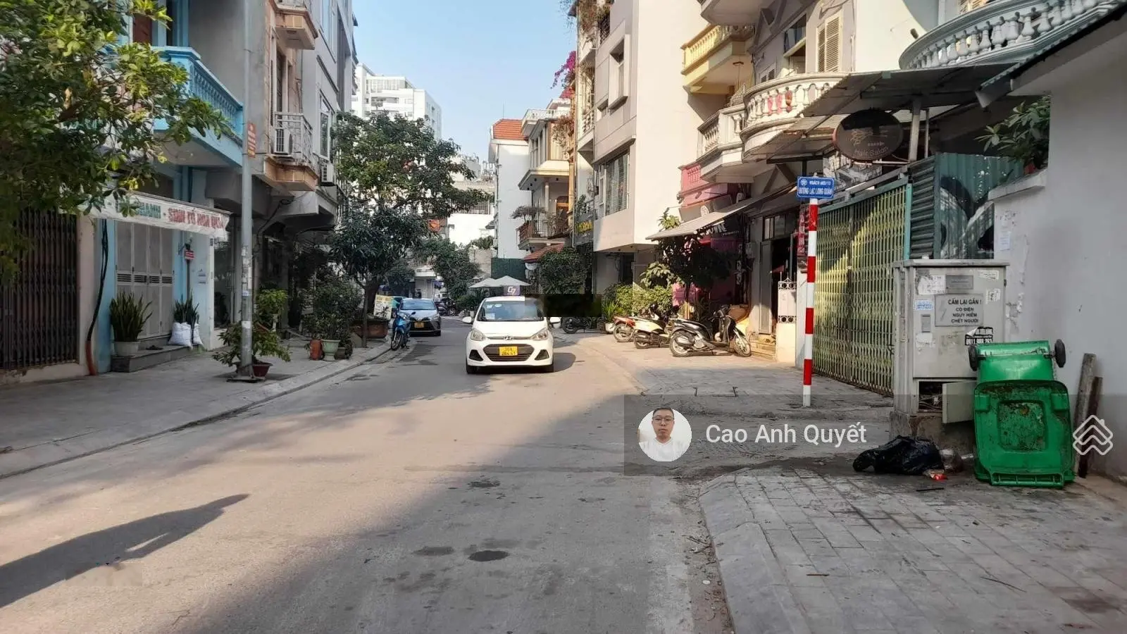 Bán nhà p/l phố Lạc Long Quân Quận Tây Hồ 261m2 7t ô tô tránh 39,9 tỷ Lạc Long Quân