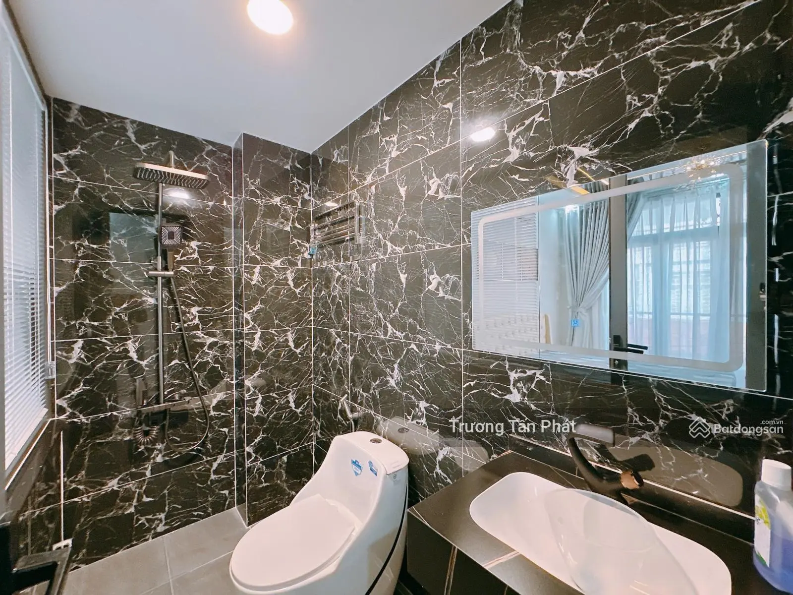 Nhà phố hiện đại 3 tầng 60m2 full nội thất - oto 7 chỗ ngủ trong nhà, cách phú Mỹ Hưng chỉ 5 phút