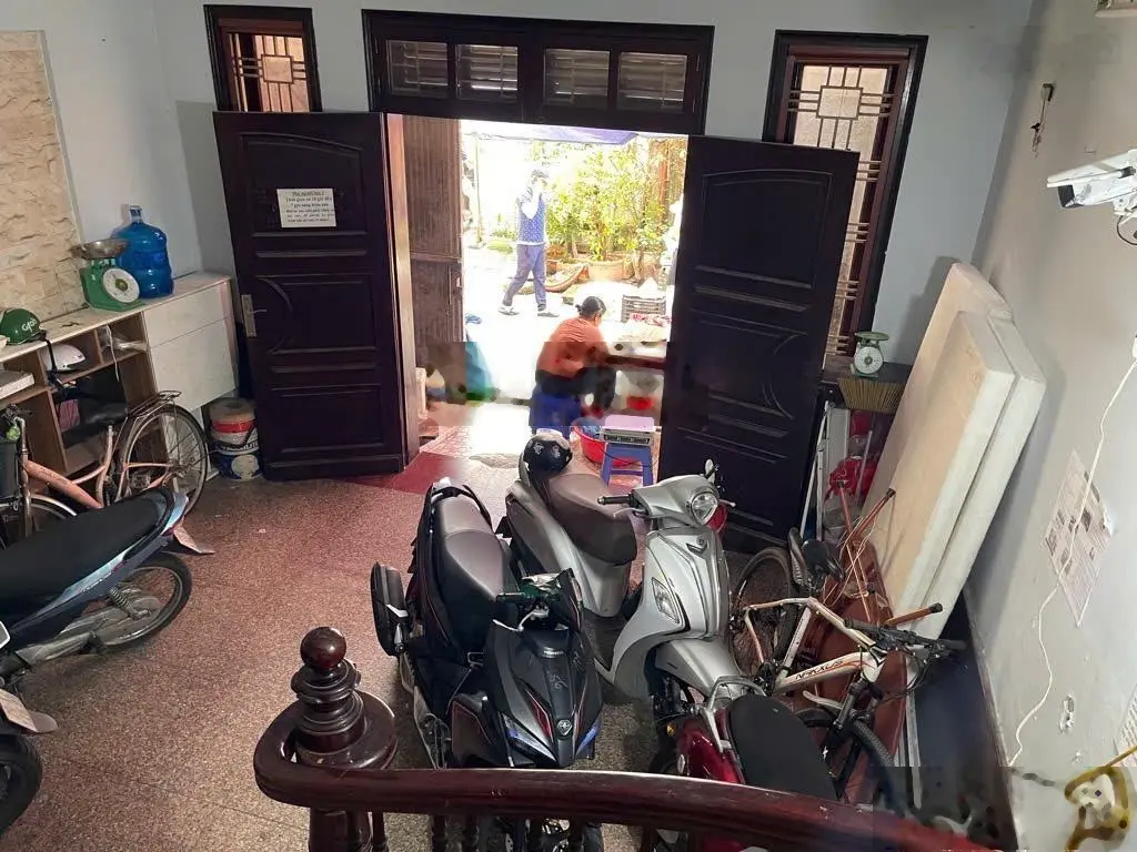 Siêu phẩm Hồng Hà-gần hồ Hoàn Kiếm, cách 1 nhà ra mặt phố, ô tô tránh, nhà đẹp dân xây, ngõ thông