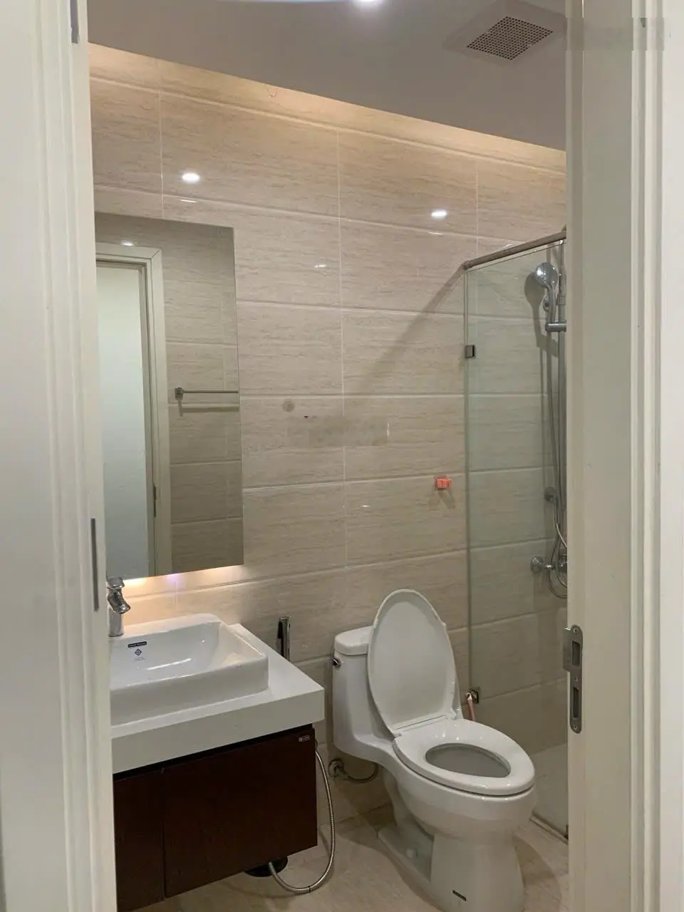 Cần bán căn 75m2 Imperia Garden - full đồ - giá 5x tỷ - Lh e Hà Thanh Xuân 0988 917 ***
