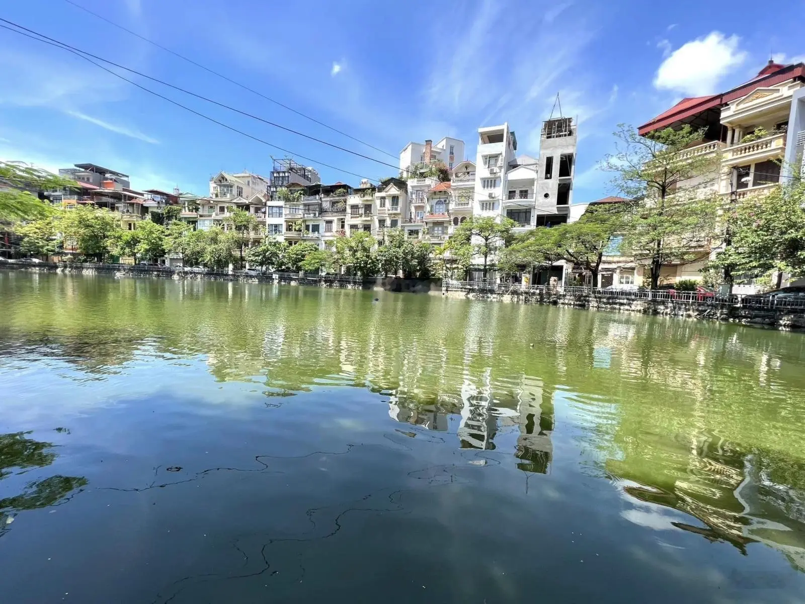 Bach Mai Đầu Phố Huế_ÔTÔ Đỗ Cửa_Ngõ Thông_Lô Góc_DT 32m2 / 4 Tầng_Nhỉnh 6 Tỷ