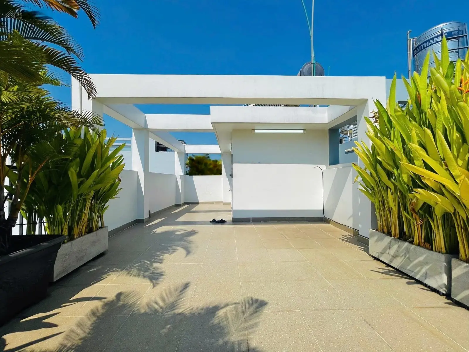 Bán nhà riêng 4PN, 4WC, 75m2 tại Lê Văn Việt, Hiệp Phú, Quận 9. Giá 3 tỷ 390. Gọi 0904430105