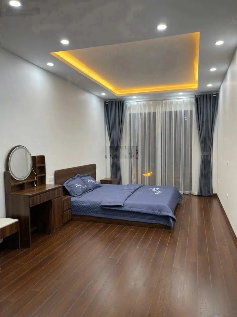 Bán nhà Ngọc Thụy, Long Biên. 5 tầng 46m2 nhà mới, trc nhà ô tô tránh, garra, 200m ra công viên NT