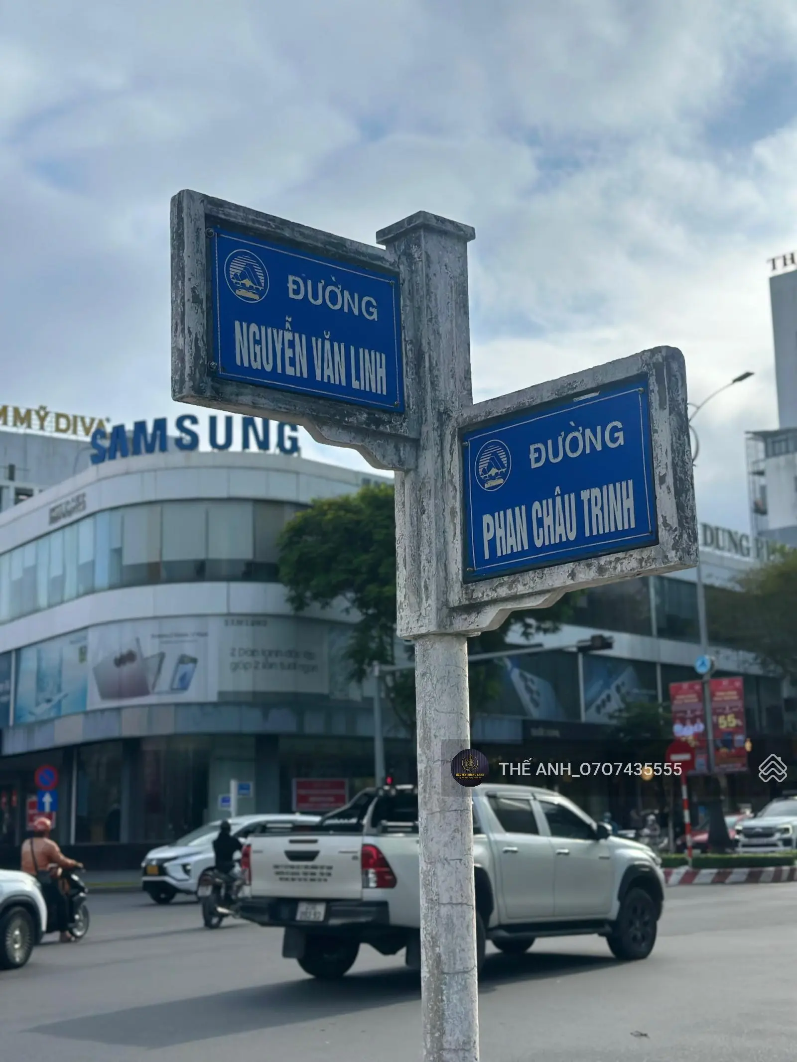 Toà văn phòng sát cầu rồng trục thông ra sân bay, biển mỹ khê, doanh thu gần 200tr/tháng
