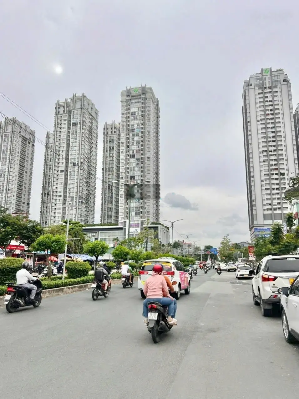 Bán nhà ( 4,6x23m) mặt tiền nguyễn thị thập - gần lâm văn bền , quận 7