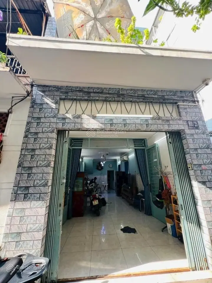 Bán nhà góc 2 mặt hẻm 900 Trần Hưng Đạo, P7 Quận 5 - tặng toàn bộ nội thất