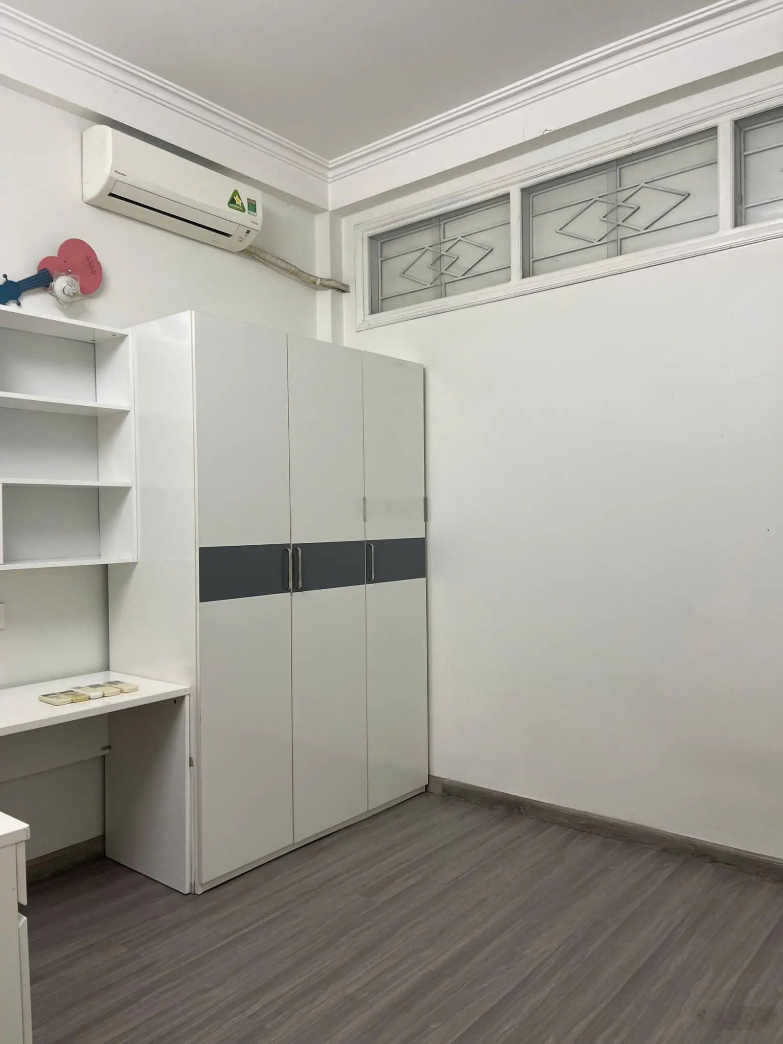 Chỉ 7 tỷ có nhà 36m - 5 tầng - 4 ngủ - phố minh khai - hai bà trưng - 30m ra ô tô tránh