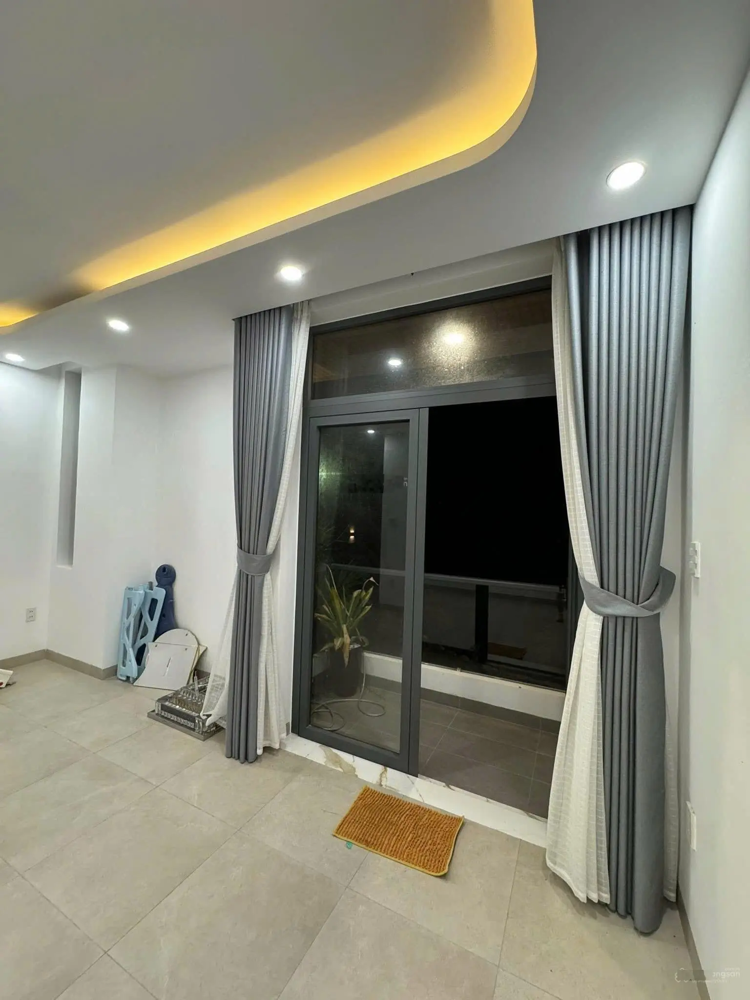 Bán nhà Liên Hoa Vĩnh Ngọc Nha Trang giá chỉ: 2 tỷ 950 (TL nhẹ)